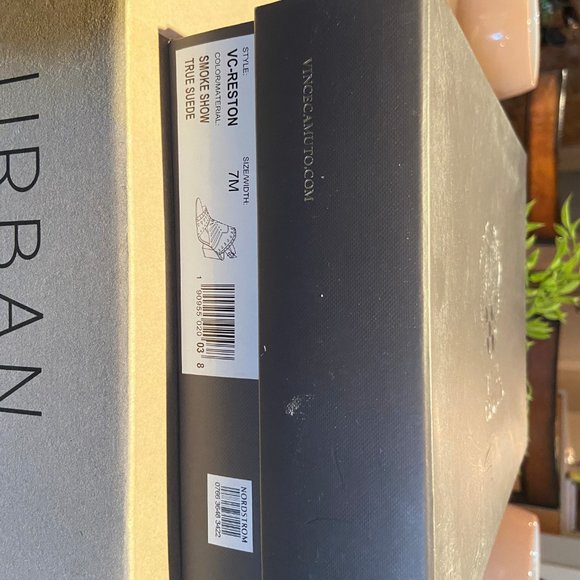 Vince Camuto Reston Sandals - Picture 4 of 4